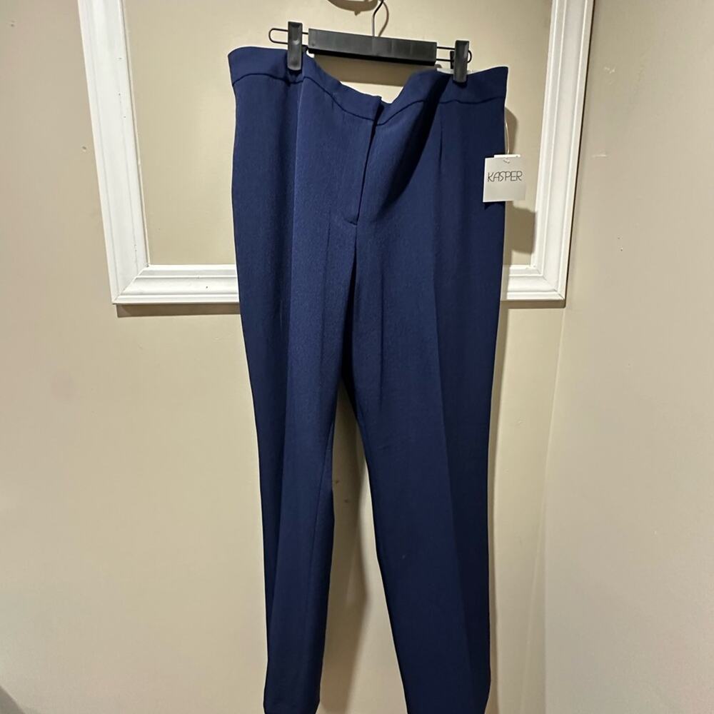Women's Navy Pants‎